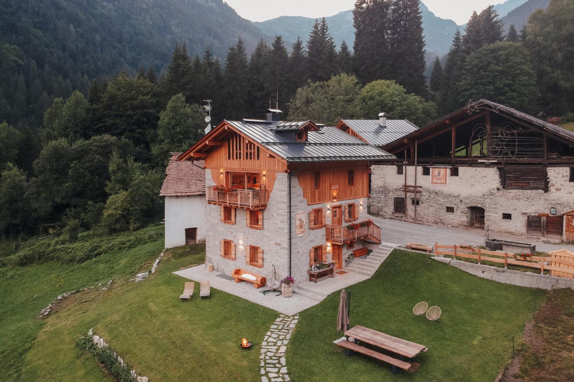 Pimont Alpine Chalet Madonna di Campiglio Luaran gambar
